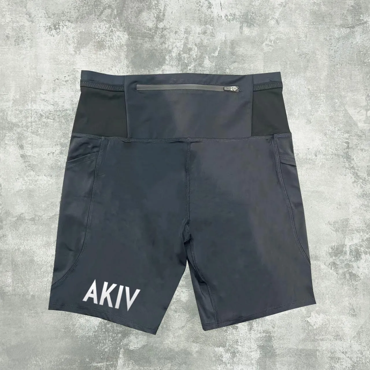 AKIV 2-in-1 Multi-Pocket Pro Tights Unisex | For Road Running