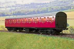 Darstaed D23-4-3 7mm Finescale O Gauge BR 57' Mk1 Suburban Second Class (S) Coach, BR Crimson